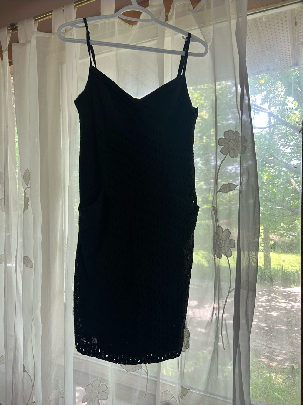 Black Lace Spaghetti-Strap Dress - Classic Women's Dress - Size 4